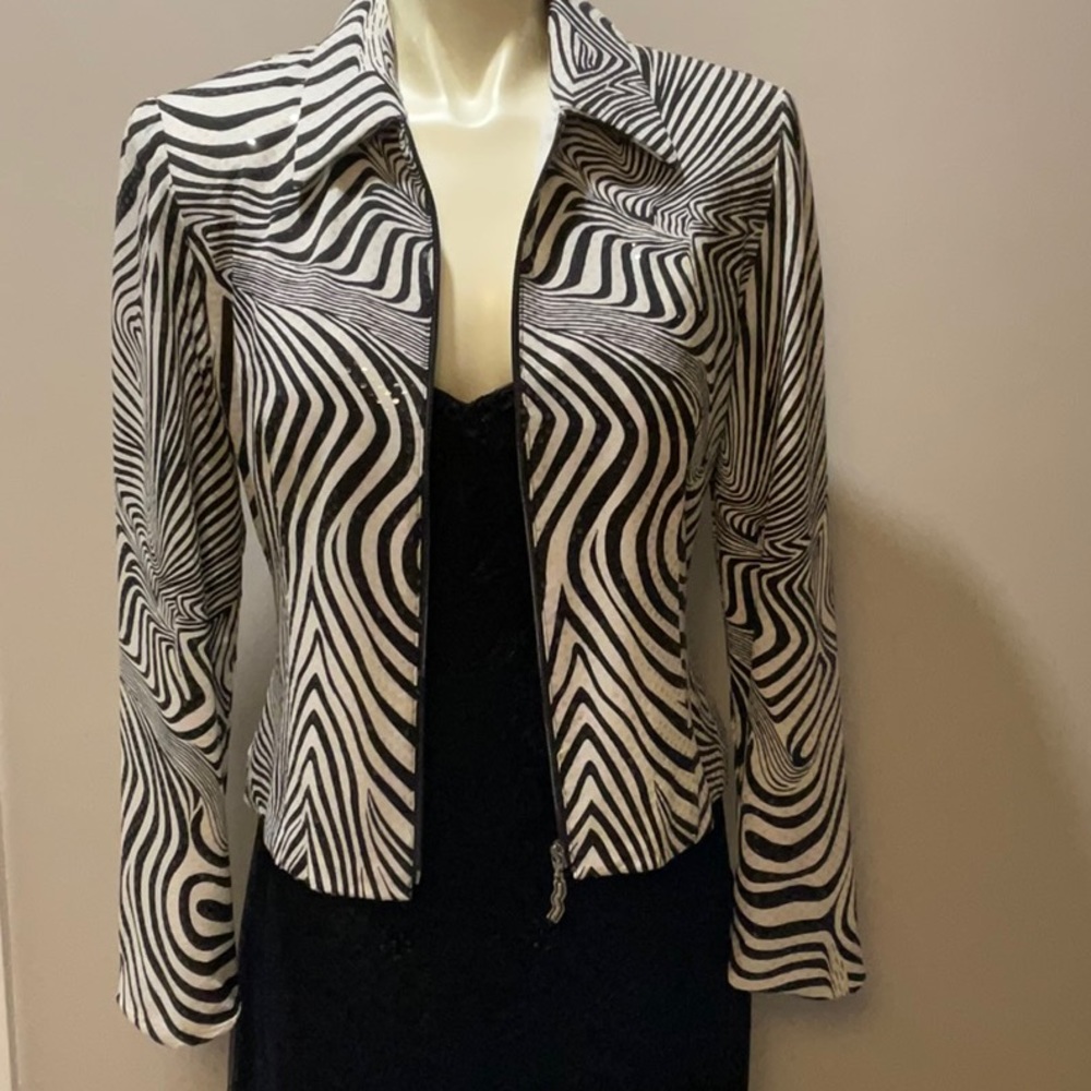 Joseph Ribkoff sequinned jacket